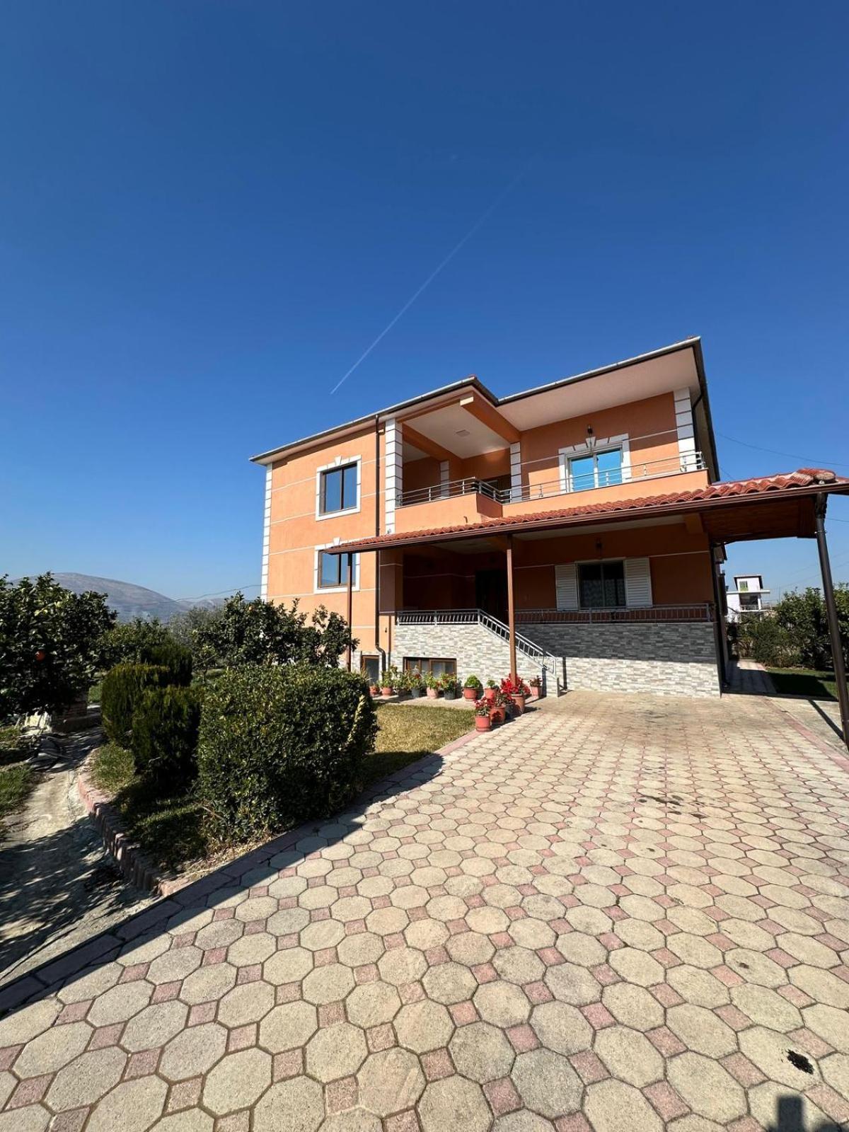 Harmony Villa Berat Exterior foto